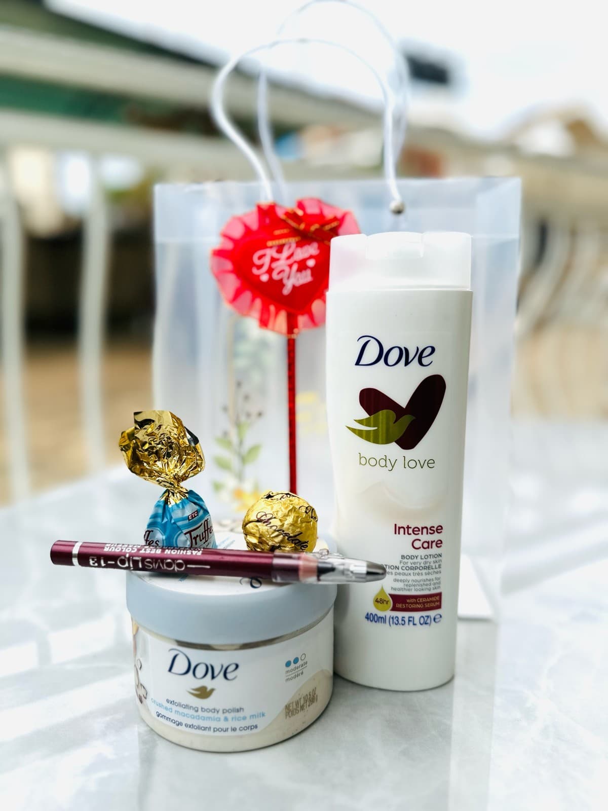 Dove Restore Glow Kit image 3